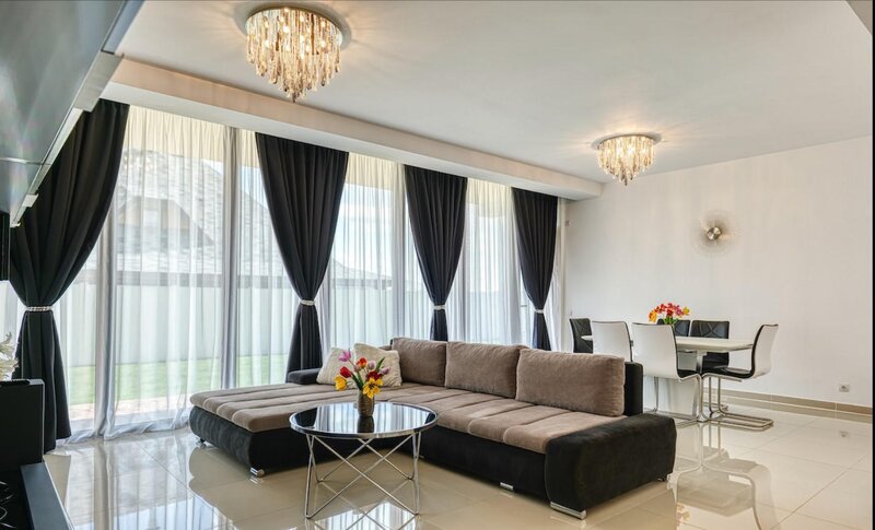 Balotesti, Saftica, Therme, vila noua 2020.