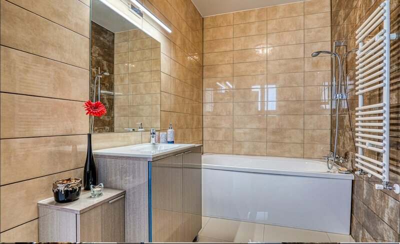 Balotesti, Saftica, Therme, vila noua 2020.