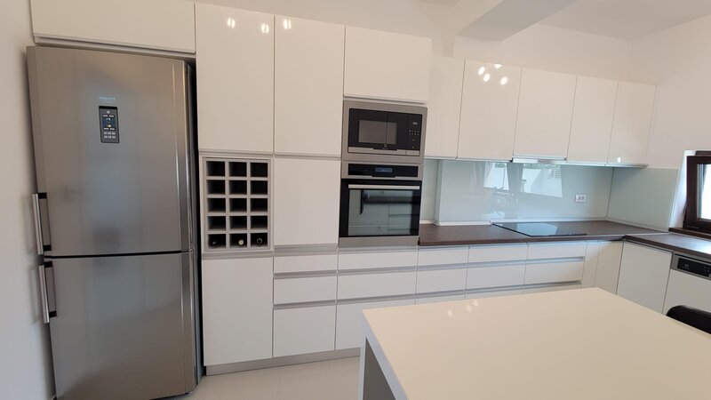 Balotesti, Saftica, Therme, vila noua 2020.